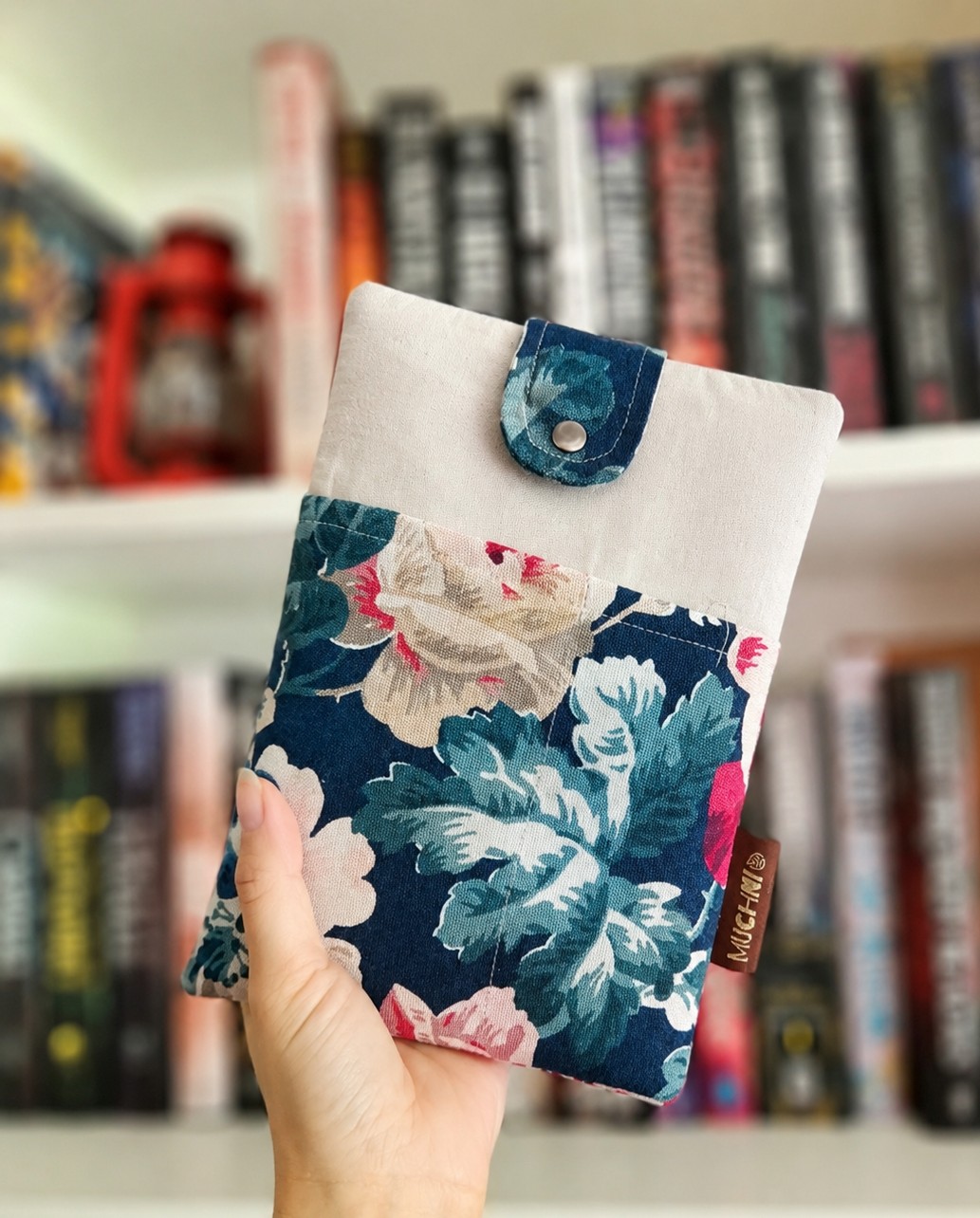 Futrola za knjigu/tablet — fotografija 1
